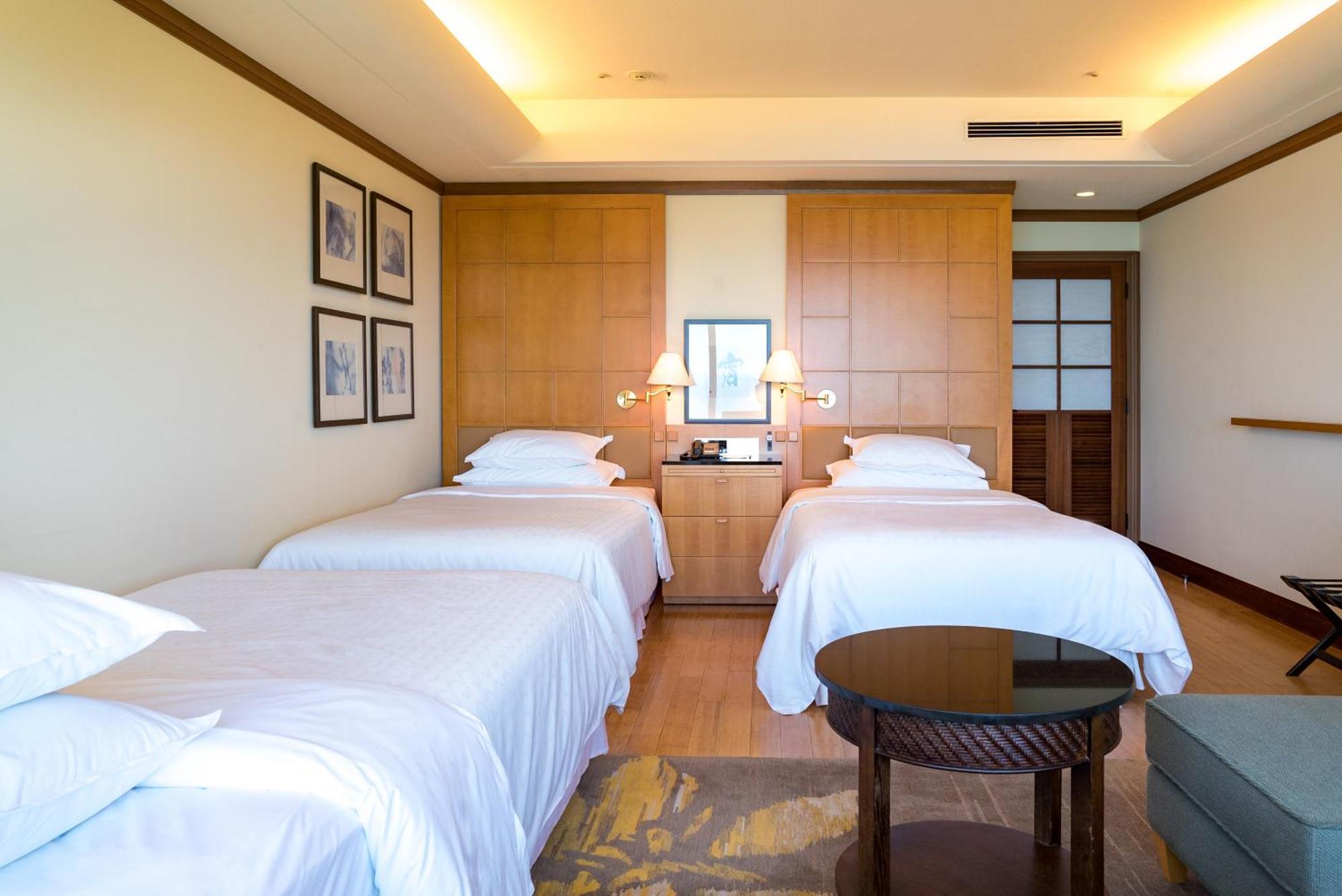 Sheraton Grande Ocean Resort Miyazaki Bagian luar foto