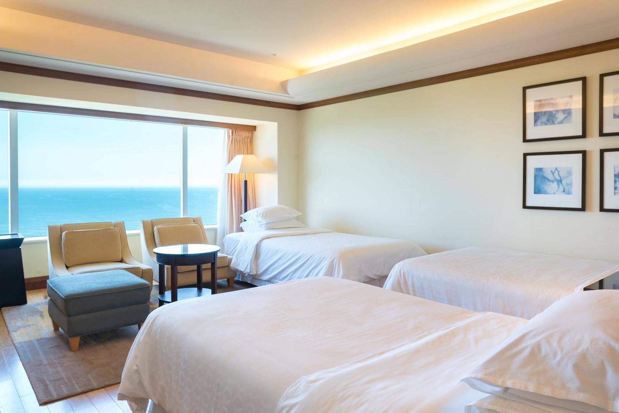 Sheraton Grande Ocean Resort Miyazaki Bagian luar foto