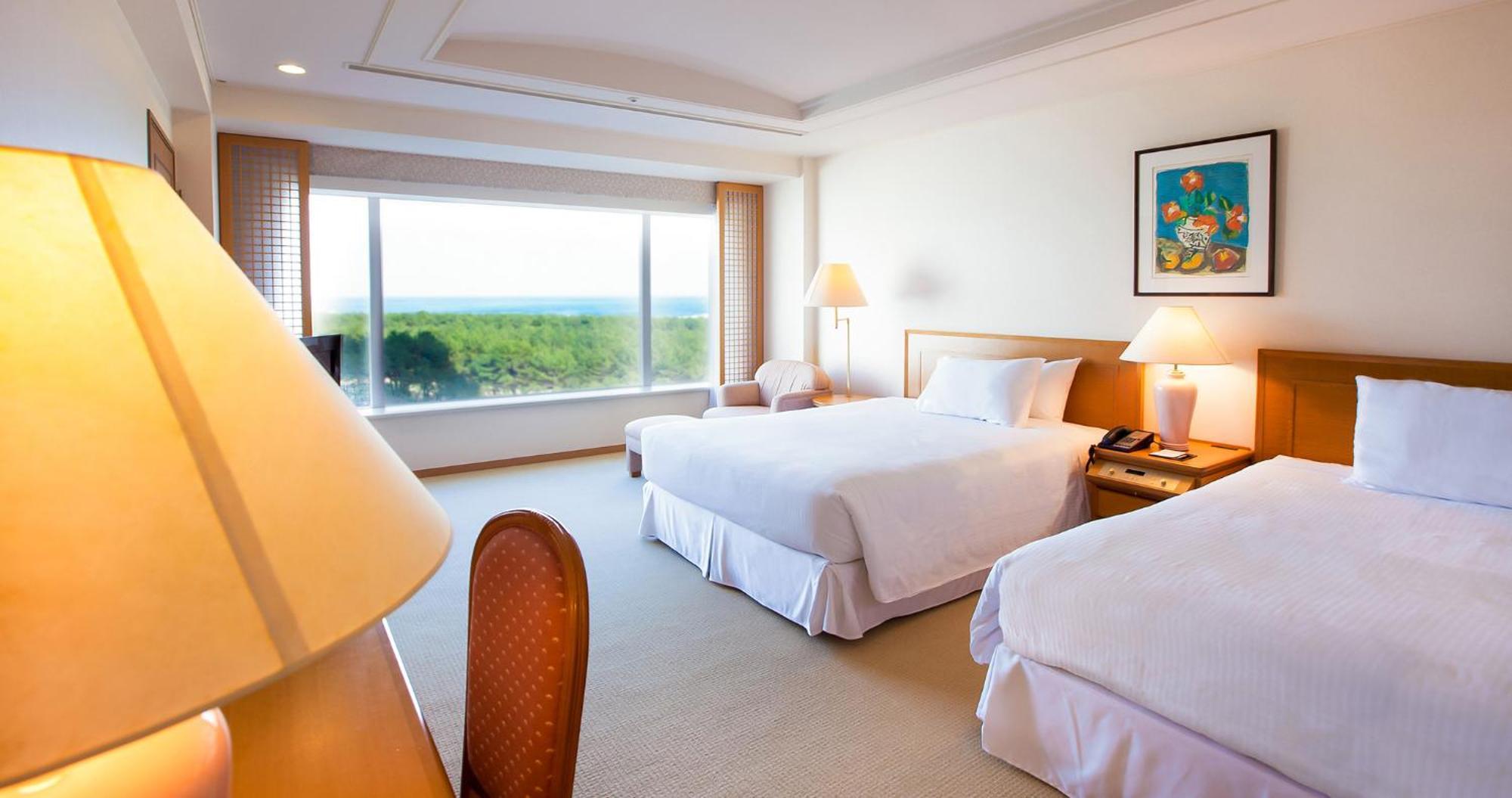 Sheraton Grande Ocean Resort Miyazaki Bagian luar foto