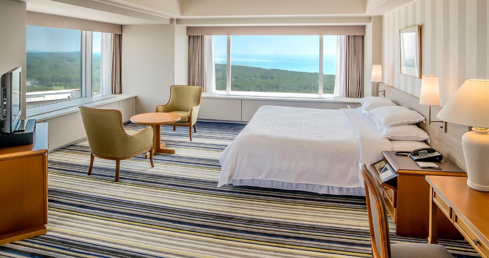 Sheraton Grande Ocean Resort Miyazaki Bagian luar foto